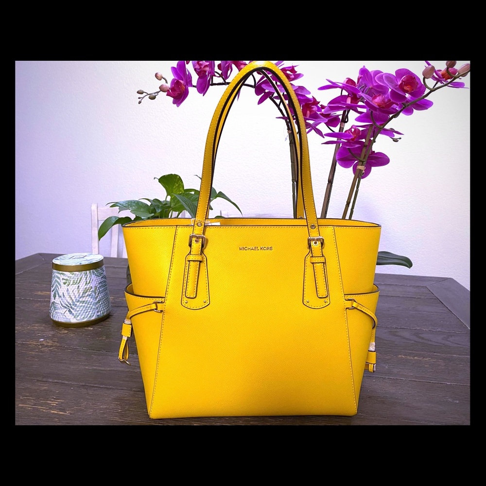 Michael kors handbag!!!